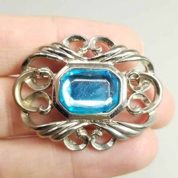 Vintage Blue and Silver Tone Swirl Design Brooch, Fancy Lapel Pin, Estate - Picture 1 of 7